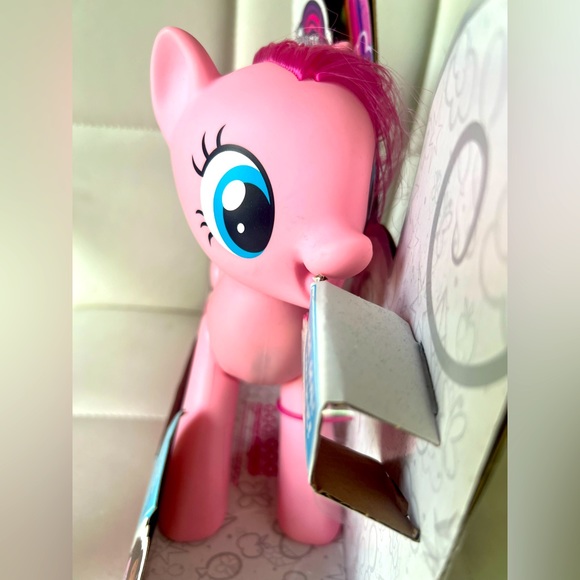 My Little Pony Oh My Giggles Pinkie Pie. Brand New - Picture 2 of 6